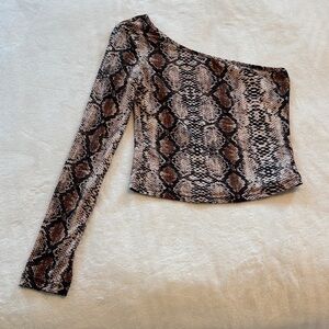 SHEIN Brown Snake Print One-Shoulder Crop Top